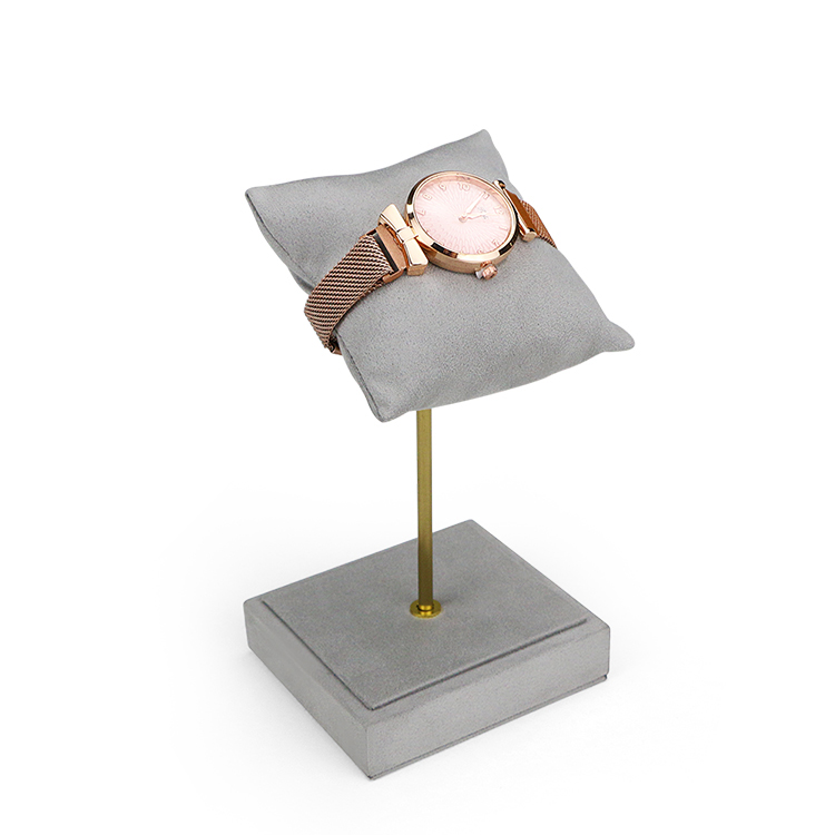 High-end display jewelry pieces